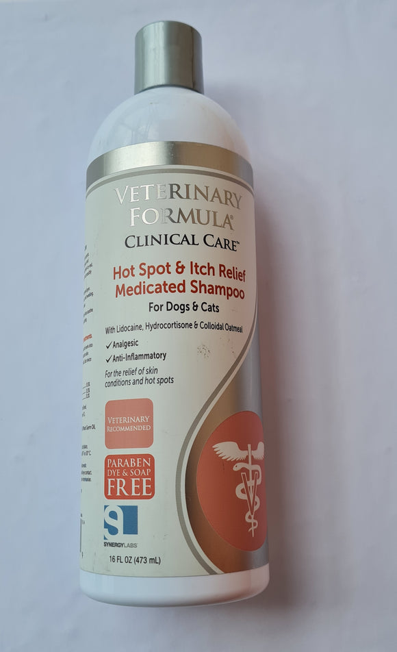 Veterinary Formula Hot Spot & Itch Relief Medicated Shampoo